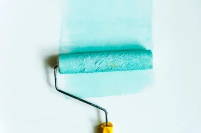 Peinture intérieure à Mortefontaine — murs, plafonds et boiseries